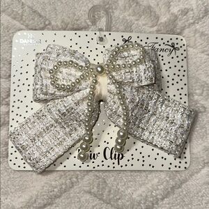 DANBAR GLOBAL Child Adult Ivory Gold White Tweed Faux Pearl Over Bow Hair Clip